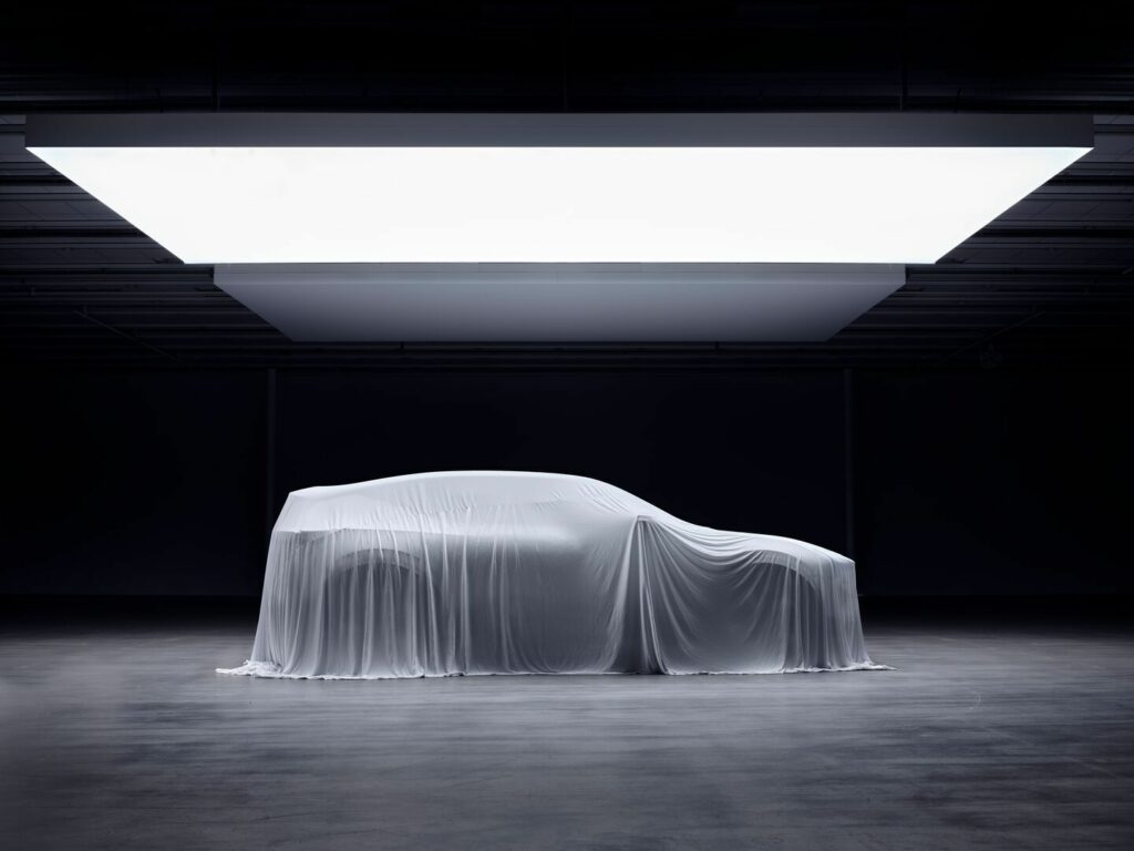 JPG_Small-Polestar_3 teaser 001