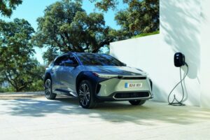 800_toy-bz4x-2021-prelaunch-hub-brand-img-lifestyle-01-2