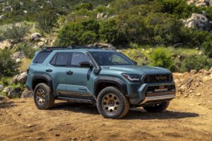2025_Toyota_4Runner_Trailhunter_Everest_03