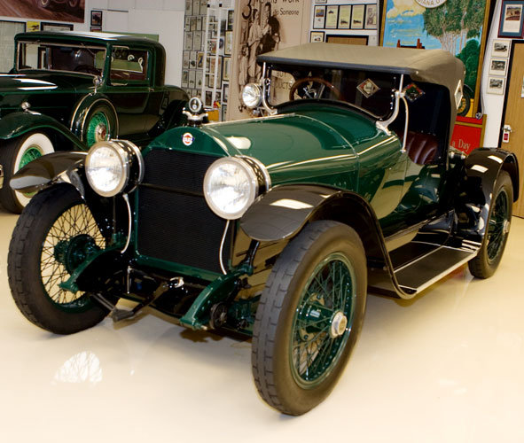 1918 Stutz Bearcat – Jay Leno’s Garage